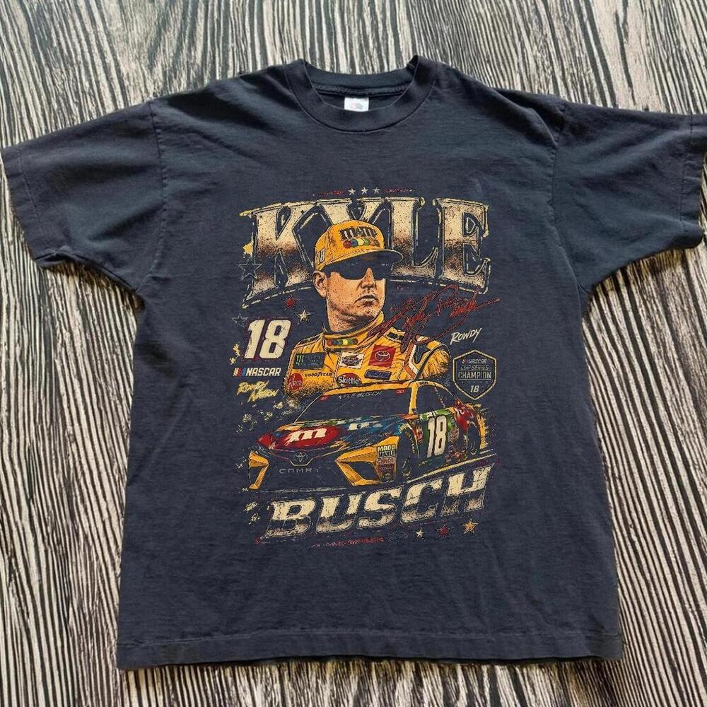 Gildan Men Black T-Shirt Kyle Busch Black Nascar Tee